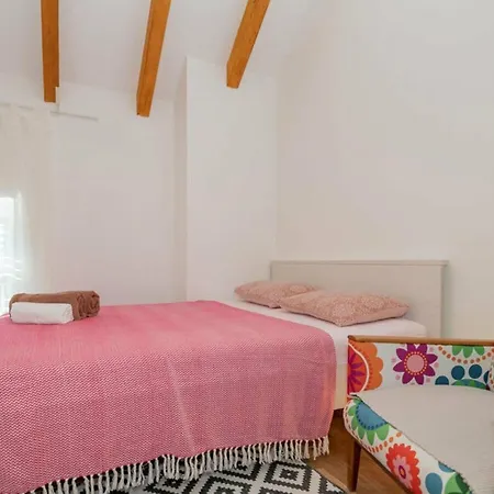 Eli Rustic Villa *