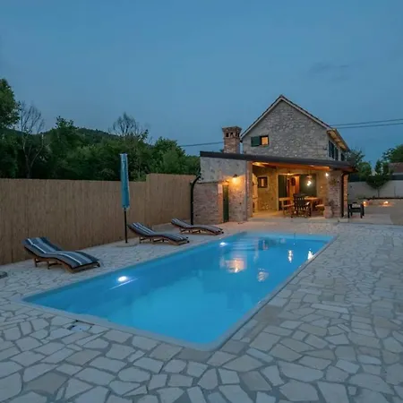 Villa Eli Rustic *