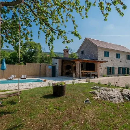 Villa Eli Rustic