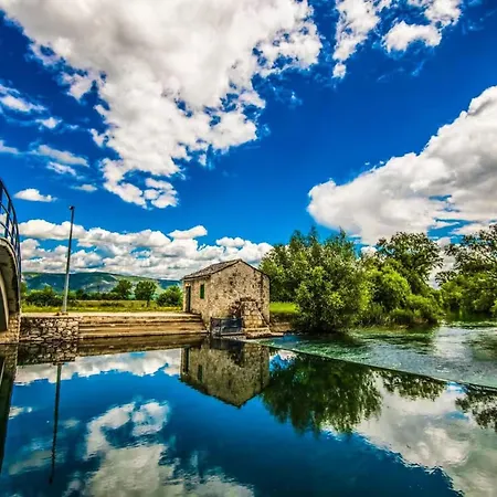 Villa Eli Rustic